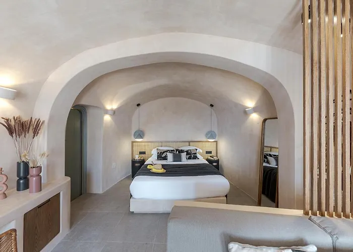 The Exotic Cave Suite